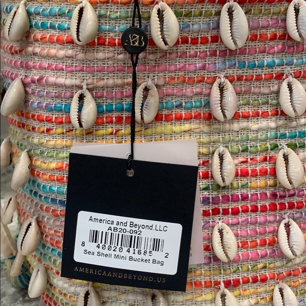 Cowrie Puka Shell Multicolor Mini Bucket Bag - Picture 6 of 8